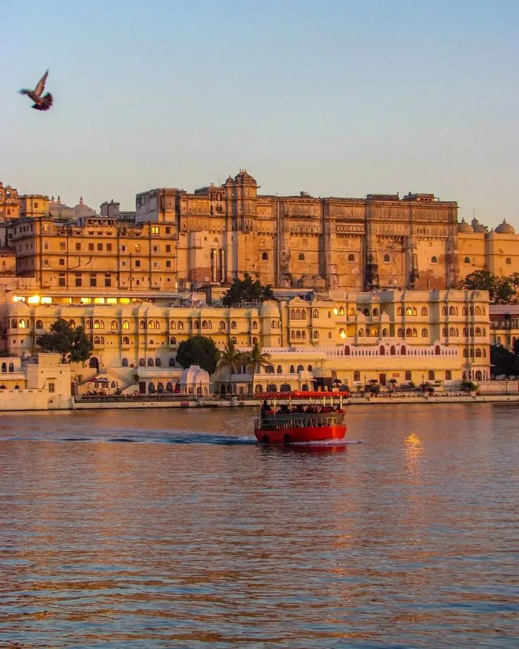 Solo travel in India: Discovering the royal heritage of Udaipur’s City Palace